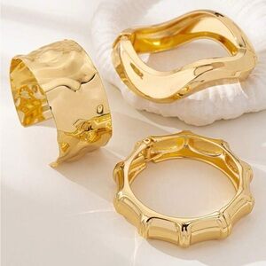 🌹Gold Tone Statement Bracelets Set